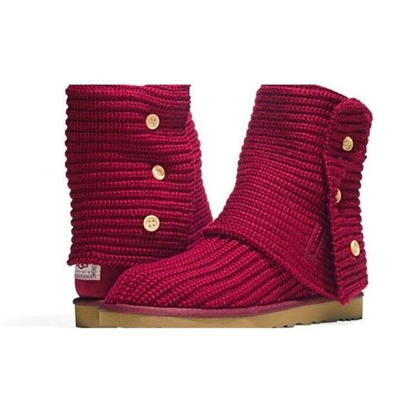 UGG Classic Cardy Knit Boots size 6 Maroon - Picture 1 of 9